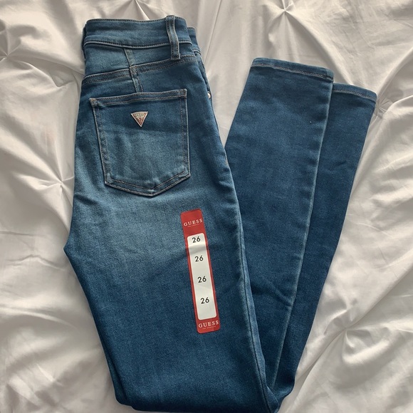 guess jeans - Picture 2 of 3
